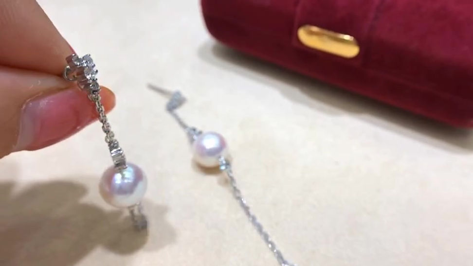 Wear Two Ways, 0.45 ct Dimaond AAAA 9-9.5mm Akoya Pearl Earrings 18k Gold